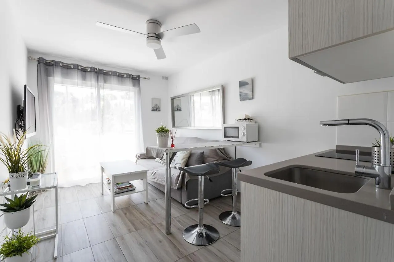Oleholidays Duplex Dunas Beach Carib Playa Marbella 0*,  Spain